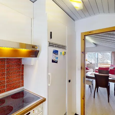 Daire Suot Larschs *